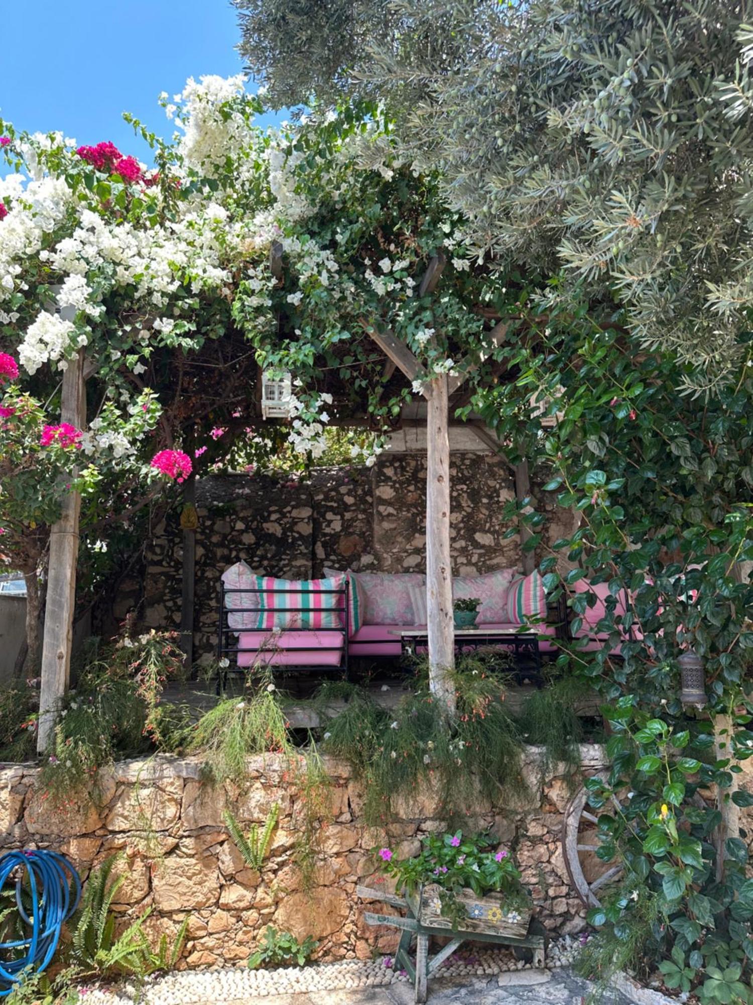 The White House Kalkan Exterior foto